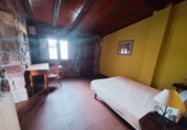 Chalet independiente con terreno en venta en El Hoyo de Pinares ref: TR405077 foto