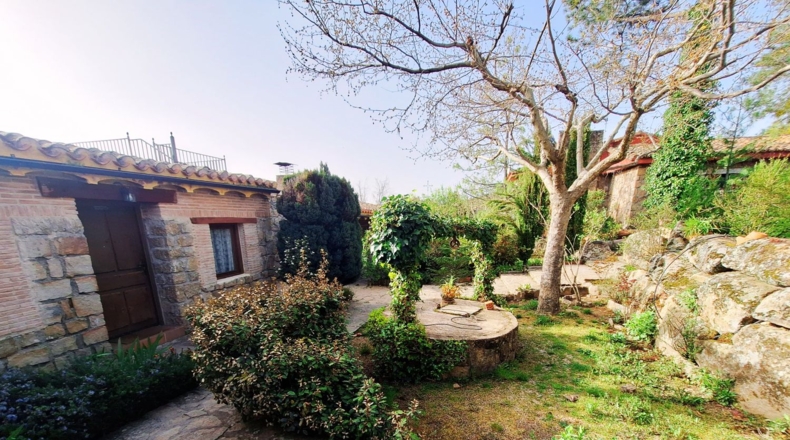 Ávila - El Hoyo de Pinares - 600m2