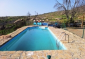 Chalet independiente con terreno en venta en El Hoyo de Pinares ref: TR405077 foto