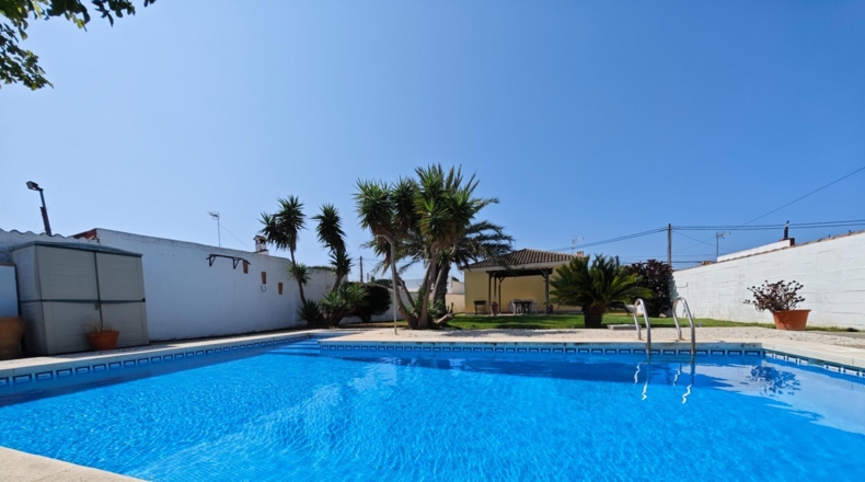 Cadiz - Chiclana de la Frontera - 610m2