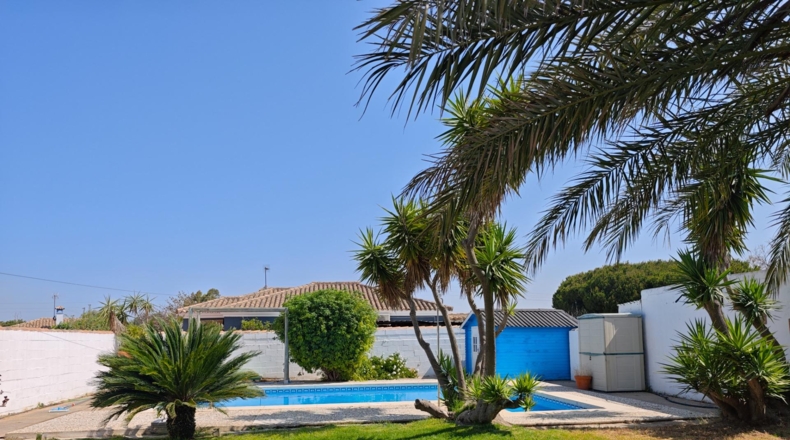 Cadiz - Chiclana de la Frontera - 610m2