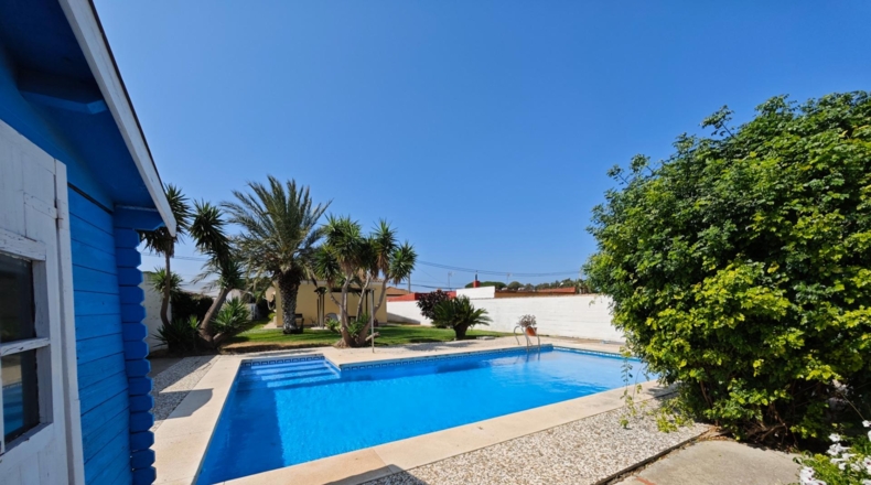 Cadiz - Chiclana de la Frontera - 610m2