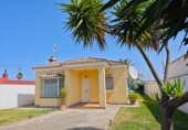 Xalet independent amb terreny en venda a Chiclana de la Frontera ref.: TR403309 foto