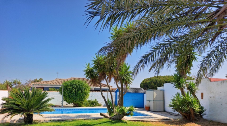Cadiz - Chiclana de la Frontera - 610m2