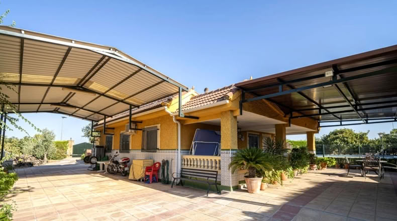 Jaén - Линарес - 2200m2