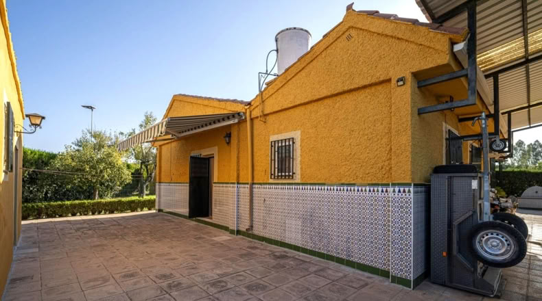 Jaén - Линарес - 2200m2
