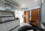 Villa with land for sale on España, Linares, ref: TR367268 photo