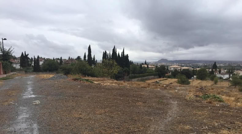 Granada - La Zubia - 8886m2