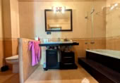 Villa con terreno en venta en la España, Linares, ref: TR356550 foto
