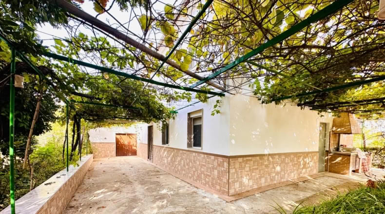 Granada - Loja - 4500m2
