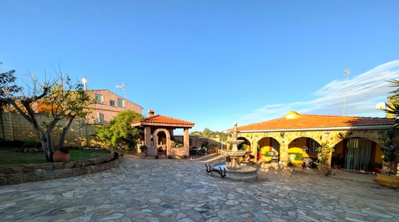 Хаэн - Linares - 1350m2