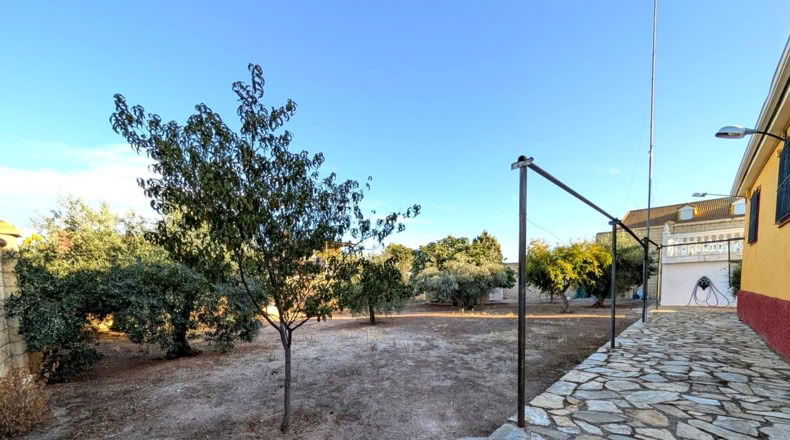 Хаэн - Linares - 1350m2