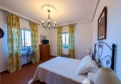 Casa de camp amb terreny en venda a la España, Linares, ref.: TR350747 foto