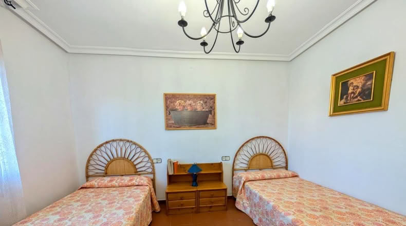 Хаэн - Linares - 1350m2