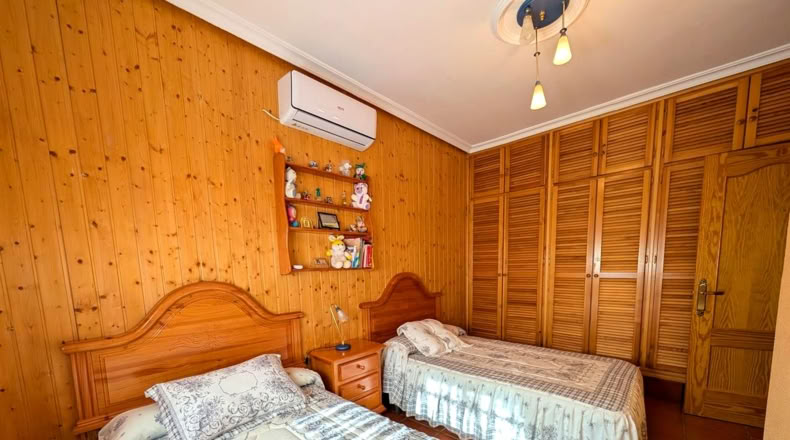 Хаэн - Linares - 1451m2