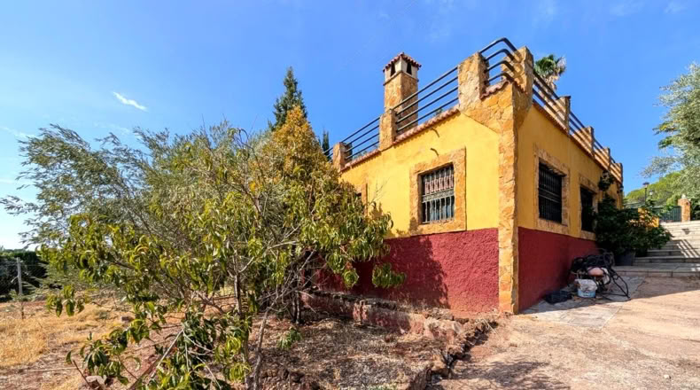 Jaén - Linares - 1511m2