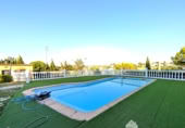 Casa de camp amb terreny en venda a la España, Linares, ref.: TR319055 foto