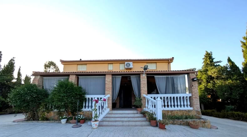 Jaén - Linares - 1709m2