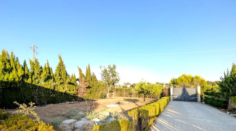 Jaén - Linares - 1709m2