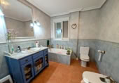 Casa de camp amb terreny en venda a la España, Linares, ref.: TR319055 foto