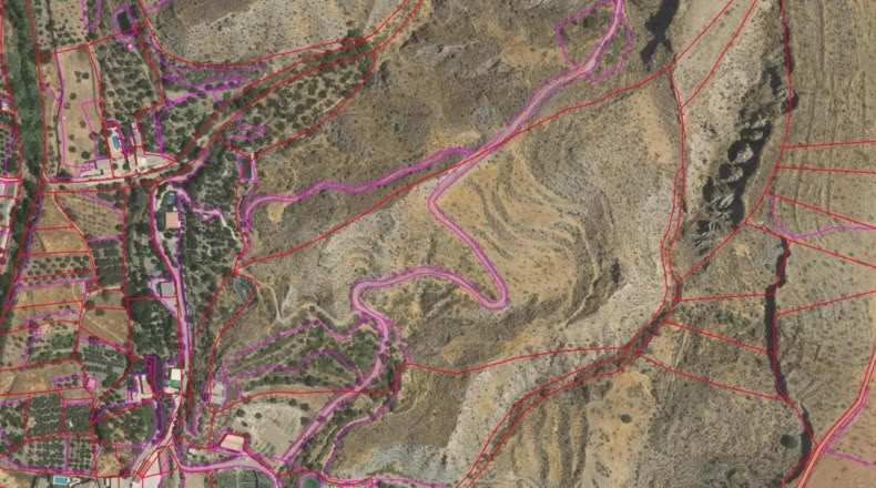 Granada - Ухиха́р - 49582m2