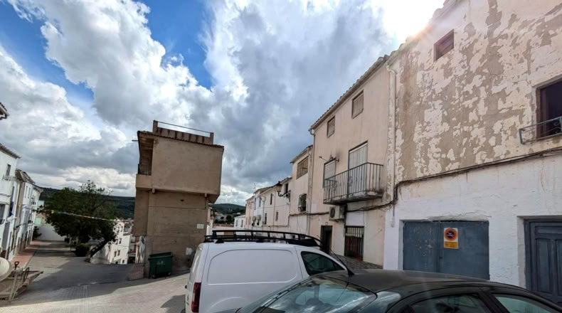 Jaén - Huelma - 151m2