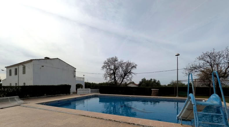 Jaen - Baeza - 9000m2