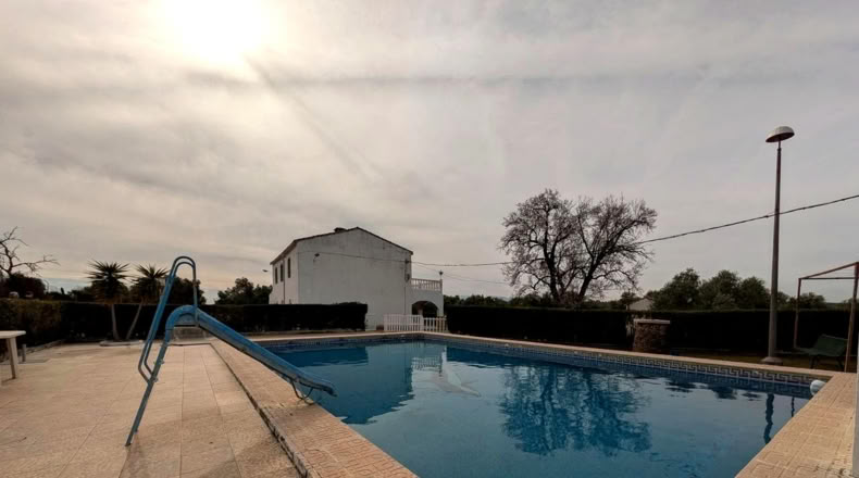 Jaen - Baeza - 9000m2