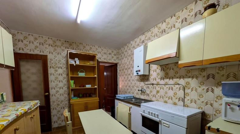 Jaen - Baeza - 9000m2