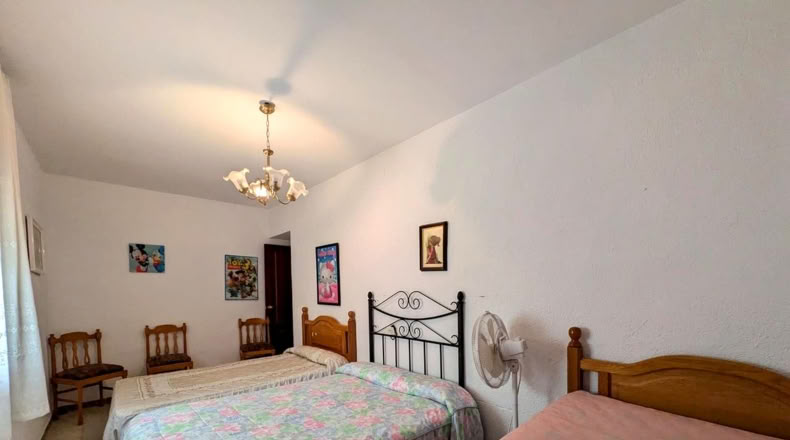 Jaen - Baeza - 9000m2