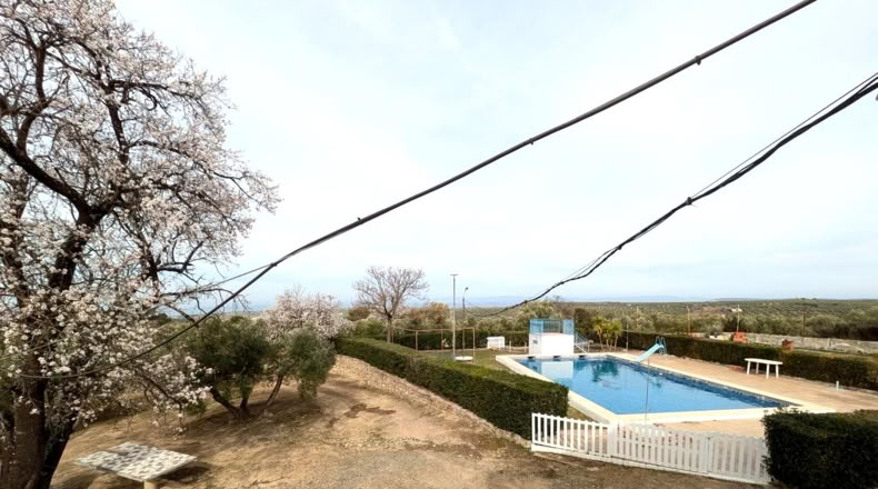 Jaen - Baeza - 9000m2