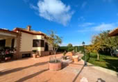 Vil·la amb terreny en venda a la España, Linares, ref.: TR190640 foto