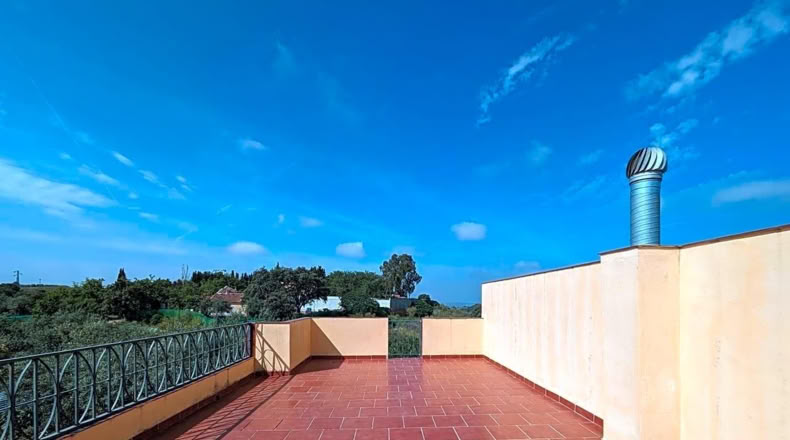 Jaén - Linares - 1800m2
