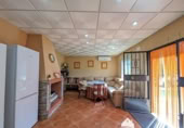 Casa de camp amb terreny en venda a la España, Linares, ref.: TR105981 foto