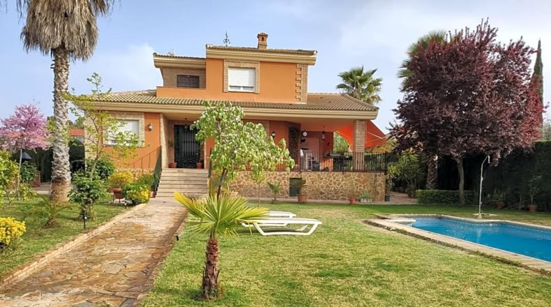 Jaén - Linares - 1133m2