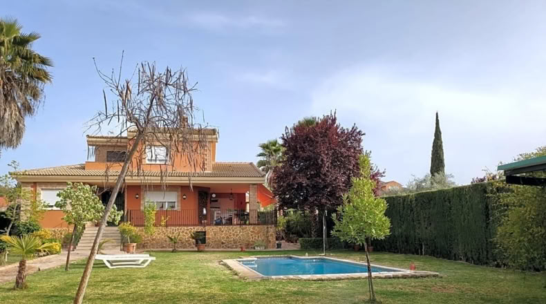 Jaén - Linares - 1133m2
