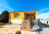Vil·la amb terreny en venda a la España, Linares, ref.: TR182540 foto