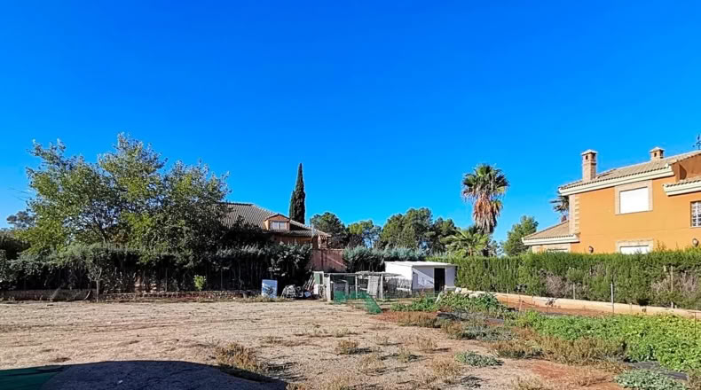 Jaén - Linares - 1132m2