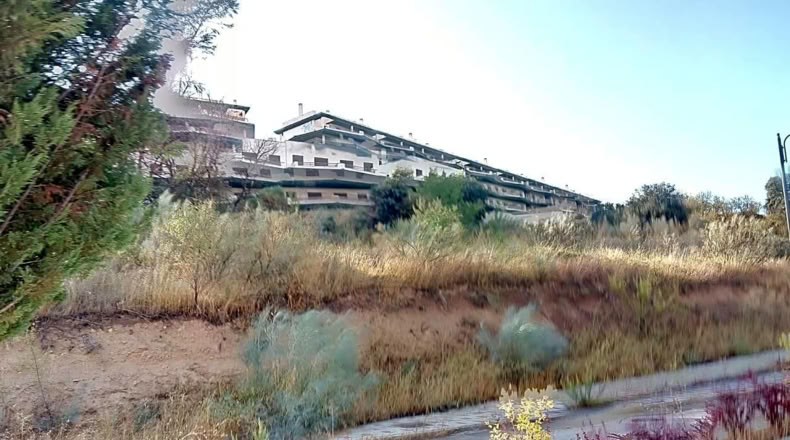 Granada - Albolote - 1905m2