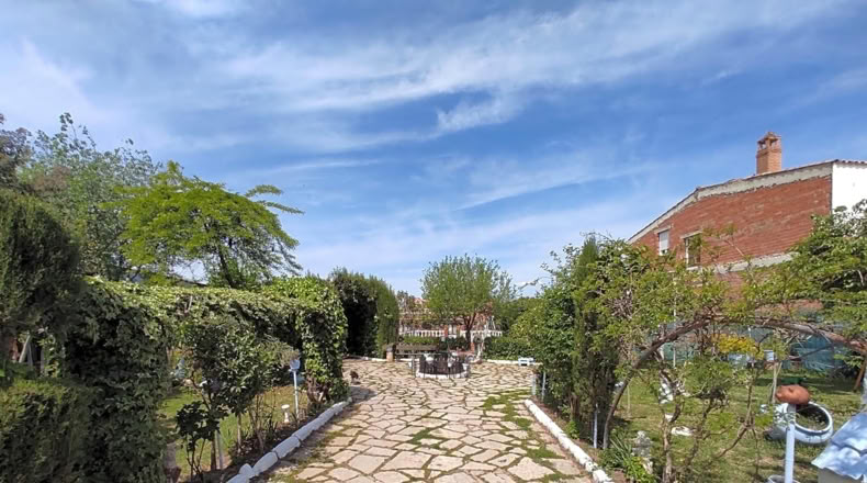 Jaén - Linares - 2300m2