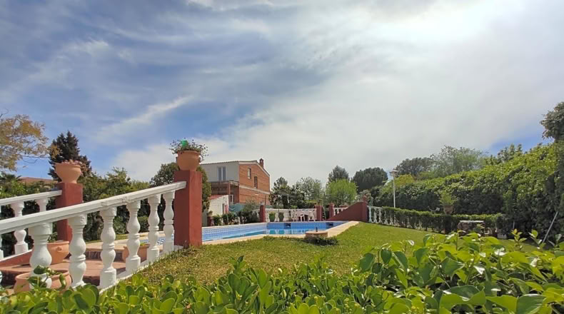 Jaén - Linares - 2300m2