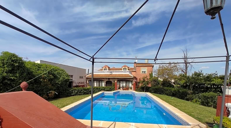 Jaén - Linares - 2300m2