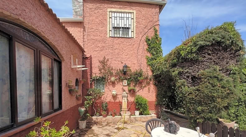 Jaén - Linares - 2300m2