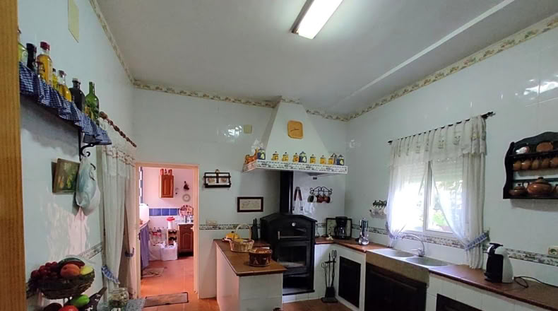Jaén - Linares - 2300m2