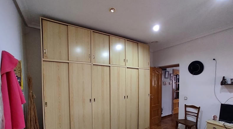 Jaén - Linares - 2300m2