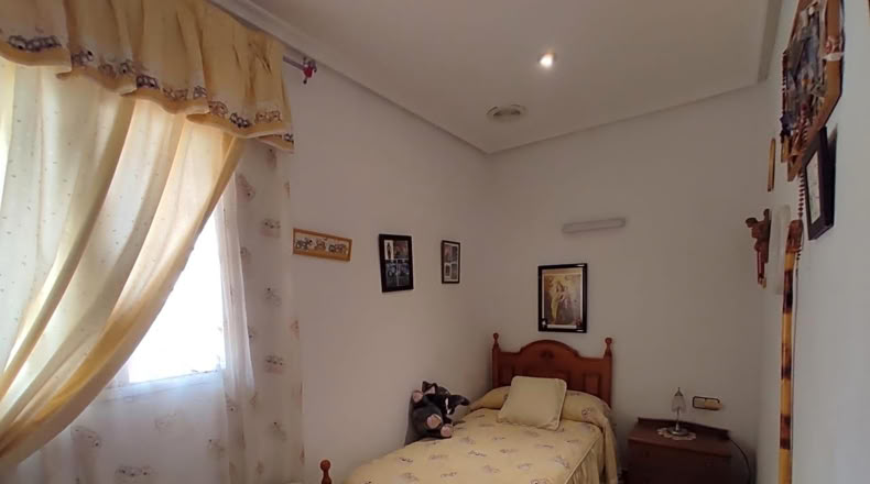 Jaén - Linares - 2300m2