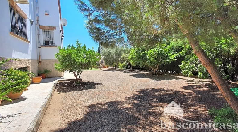 Jaén - Linares - 2000m2