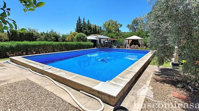 Jaén - Linares - 2000m2