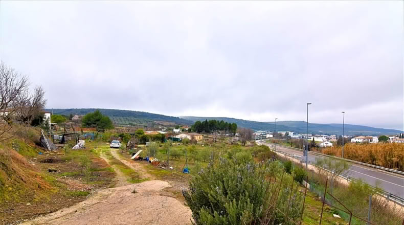 Jaén - Rus - 3810m2