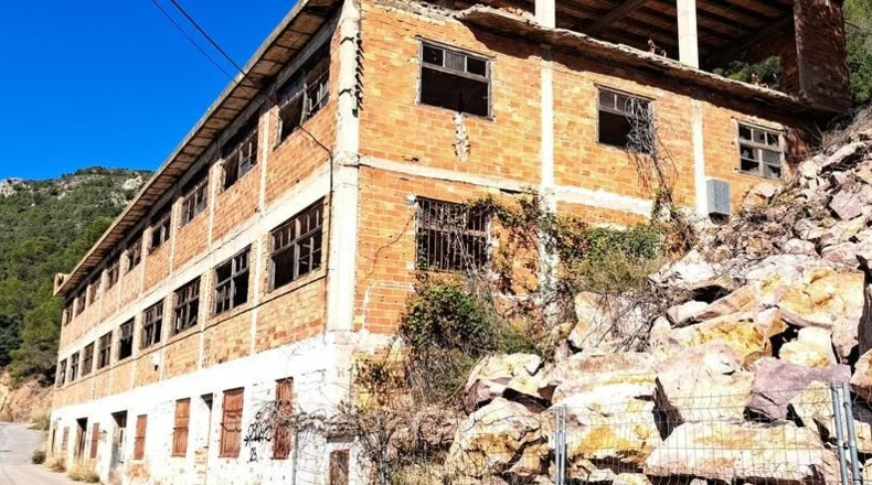 Valencia - Serra - 1600m2